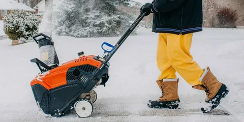 Single-Stage vs Two-Stage Snow Blower Explained